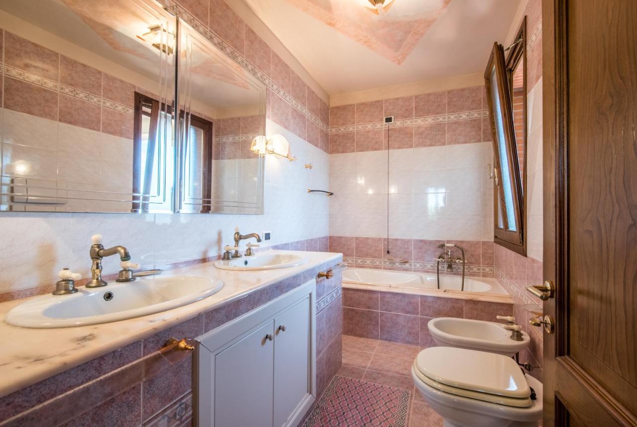 Villa Vanna - Certaldo Vico d'Elsa Bagian luar foto